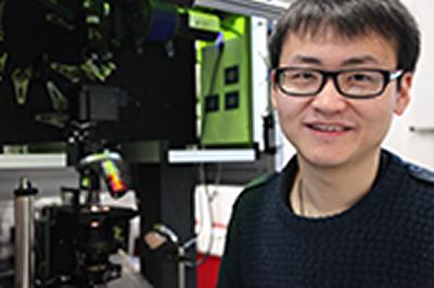 Using nanostructured glass, scientists at the University of Southampton have, for the first time, experimentally demonstrated the recording and retrieval ... - jingyu_zhang.jpg_SIA_JPG_fit_to_width_INLINE