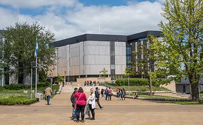 Students outside the Life Sciences