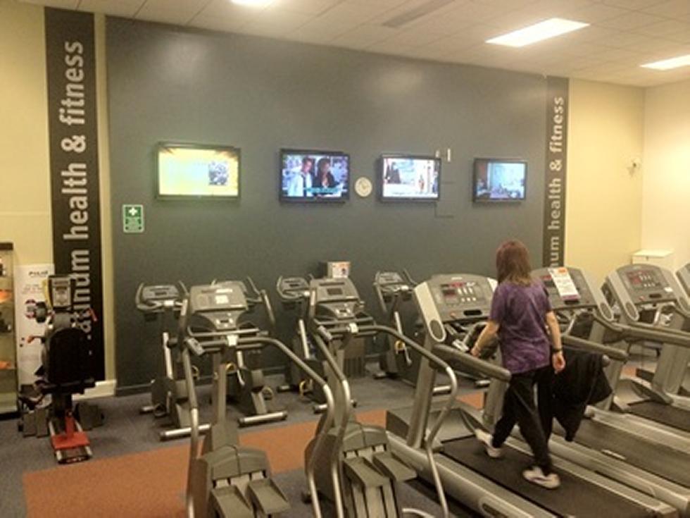 The Quays Swimming & Diving Complex Sport and Wellbeing University