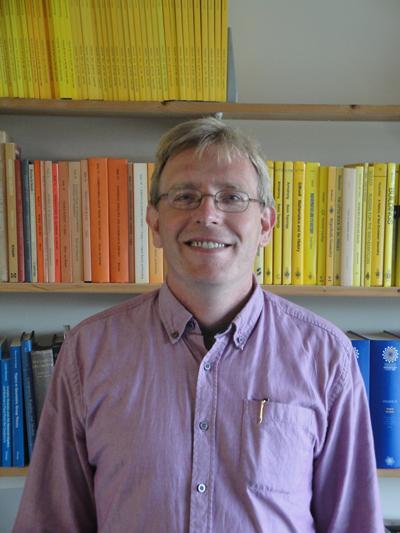 Professor Ian J Leary's photo