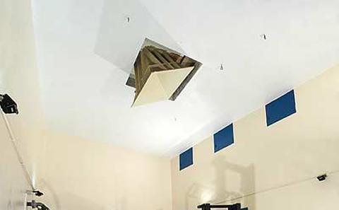 Reverberation Room VAAE