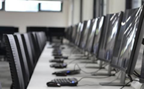 row-of-computers