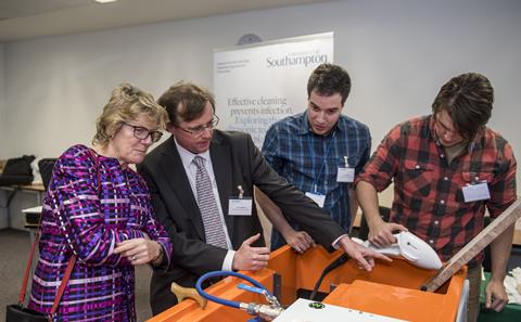 Prof Leighton and Dame Sally Davies