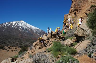 Southampton students conducting fieldwork on the Las Cañadas volcanic caldera
