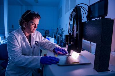 Dr Nicola Symonds at work