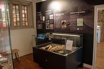 life and death gallery