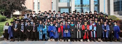 69 students graduated at the WSA Dalian campus.