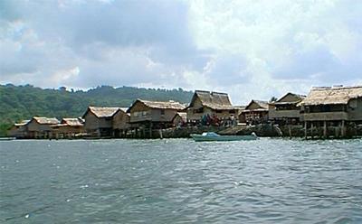 Walande Island in 2002