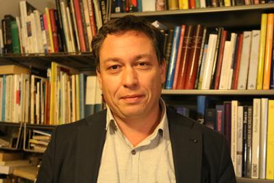 Portrait photograph of Dr Vladimir Levin