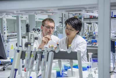 scientists medical research 