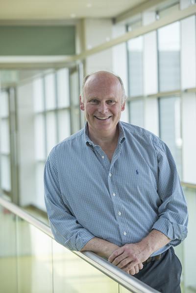 Dr Julian Pearce