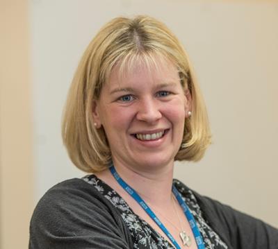 Dr Kim Seymour