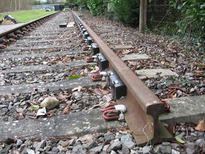 Prototypes of the dampers were tested in the ISVR laboratory and on the University's test track.