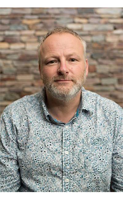Professor Craig Hutton