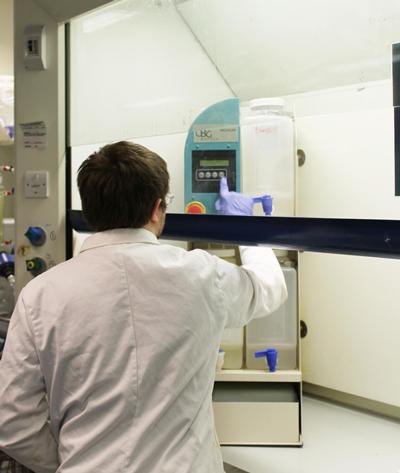 An exemplar sustainable synthetic chemistry research laboratory