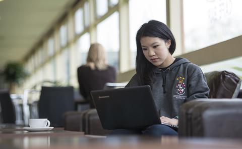Distance learning offers flexible learning with high quality teaching