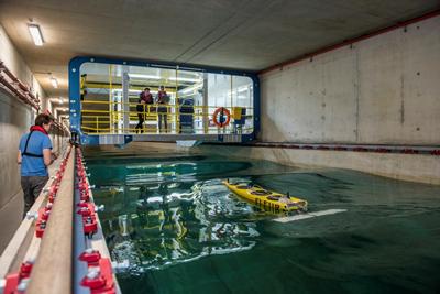 Student experiments in the Boldewood Towing Tank