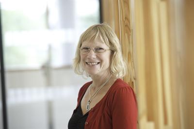 Professor Lucy Yardley