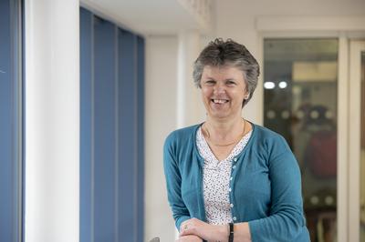 Prof Gill Reid