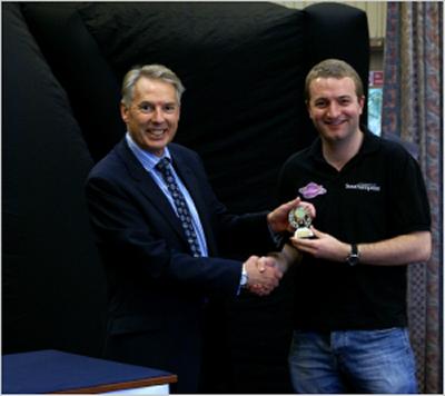 VC gives award to Chris Frohmaier