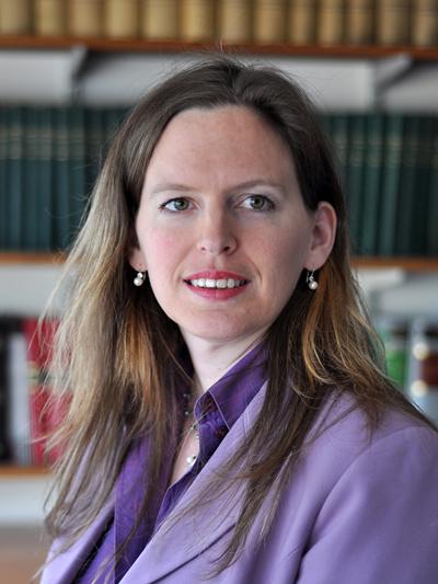 Dr Johanna Hjalmarsson