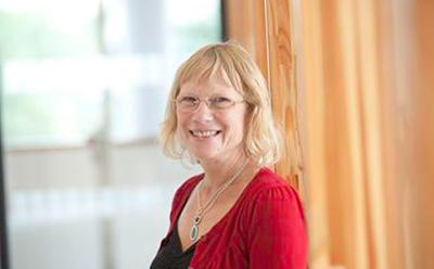 Professor Lucy Yardley 