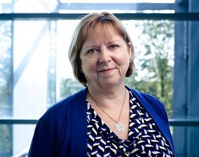 wendy hall