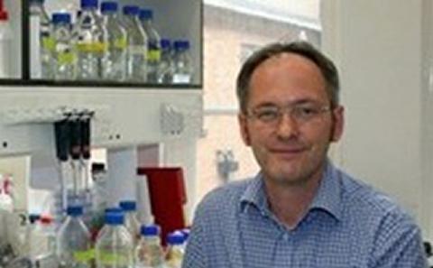 Dr Richard Wade-Martins