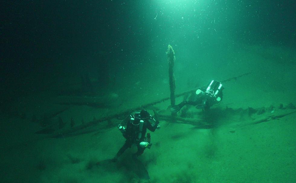 Diving on Byzantine merchant ship.