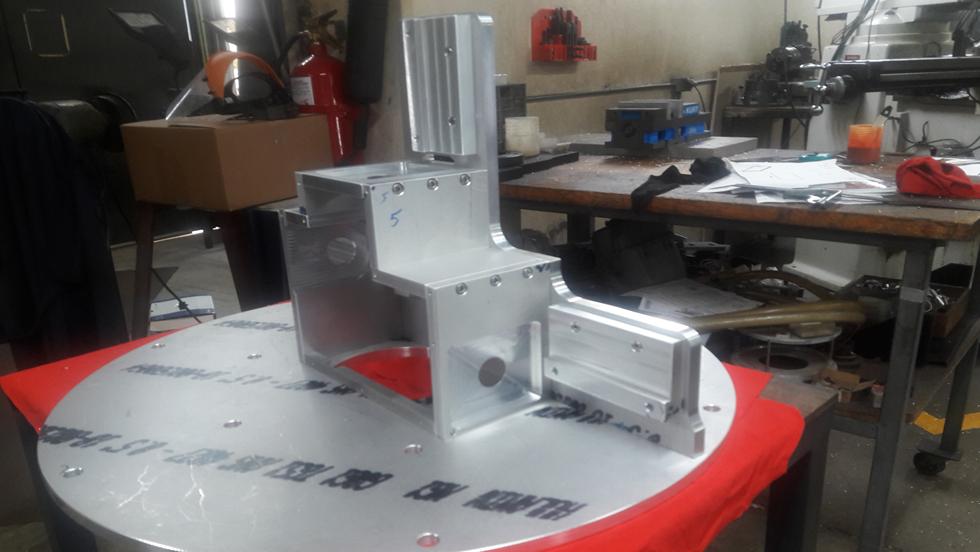 Manufacturing of the optomechanical system.