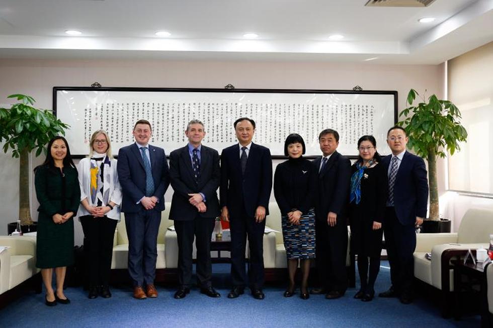 UoS Delegation visiting SUFE