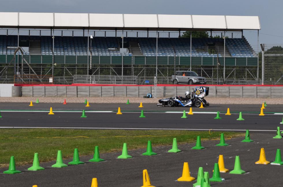 Stag 6B competing at Silverstone