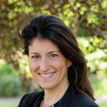 Thumbnail photo of Dr Valeria De Lucca