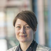 Thumbnail photo of Dr Sarah Lewthwaite
