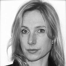 Thumbnail photo of Mrs Amanda Bragg-Mollison