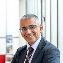 Thumbnail photo of Professor Salim I Khakoo