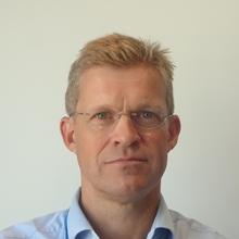 Thumbnail photo of Professor Paul Elkington