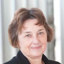 Thumbnail photo of Professor Donna E Davies