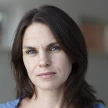 Thumbnail photo of Dr Alice Hunt