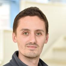 Thumbnail photo of Professor Stephen M Goldup