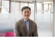 Thumbnail photo of Dr Kelvin Peh