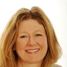 Thumbnail photo of Professor Pauline Leonard