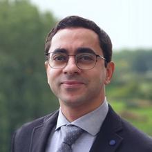 Thumbnail photo of Dr Ahmed Elkady