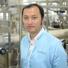 Thumbnail photo of Dr Jin Yao