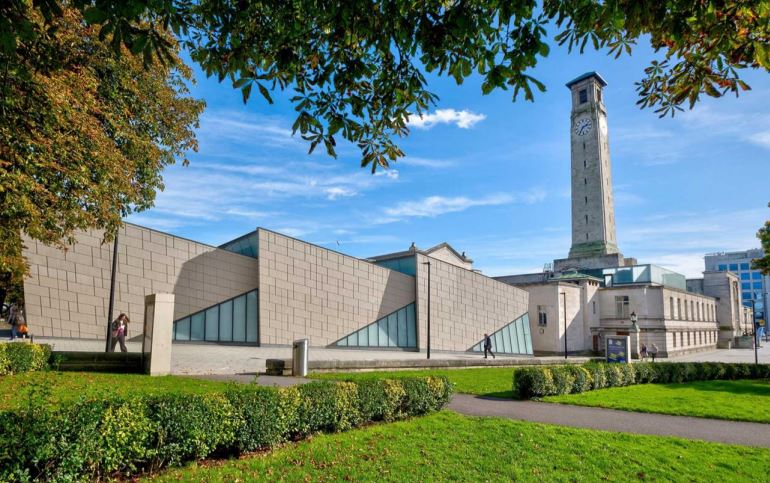 SeaCity museum building