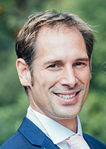 Dr William Tapper