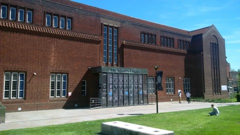 Image of Hartley Library in high resolution
