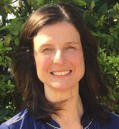 Thumbnail photo of Dr Miriam Santer