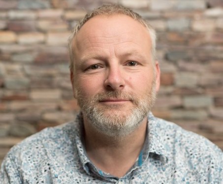 Profile photo of Professor Craig Hutton
