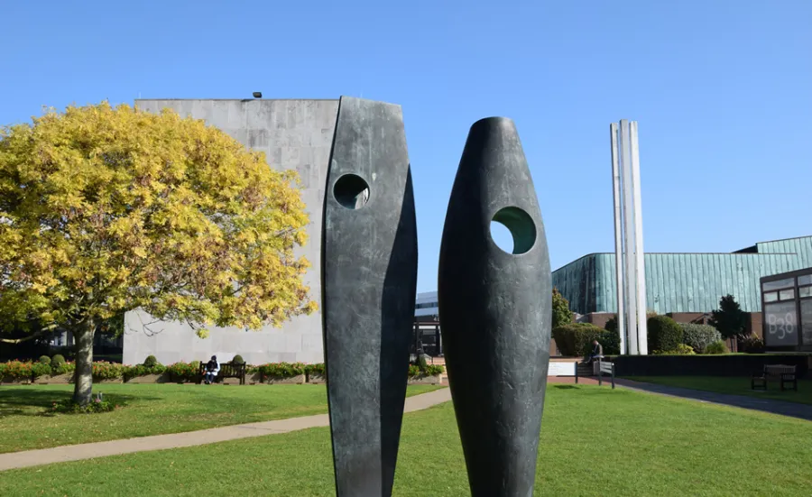 rock statues highfield campus